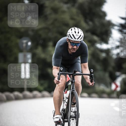 21.06.2026 - 29. Vierlanden-Triathlon H.Heesch http://msf.ph/oto/9910751 21.06.2026 12:01:54 Radfahren 252, 763 meine-sportfotos.de