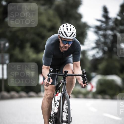 21.06.2026 - 29. Vierlanden-Triathlon H.Heesch http://msf.ph/oto/9910757 21.06.2026 12:01:54 Radfahren 252, 763 meine-sportfotos.de