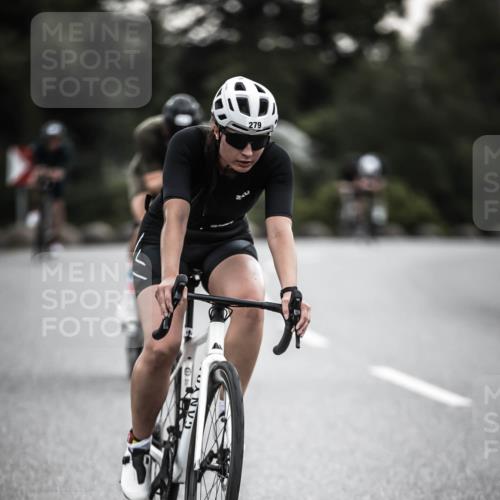 21.06.2026 - 29. Vierlanden-Triathlon H.Heesch http://msf.ph/oto/9910768 21.06.2026 09:35:53 Radfahren 86, 90, 105, 122, 161, 176, 198, 200, 270, 279 meine-sportfotos.de
