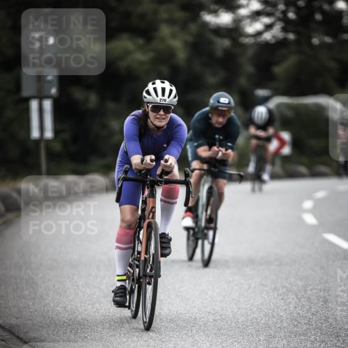 21.06.2026 - 29. Vierlanden-Triathlon H.Heesch http://msf.ph/oto/9910788 21.06.2026 09:35:55 Radfahren 75, 86, 90, 105, 161, 176, 198, 200, 270, 279 meine-sportfotos.de