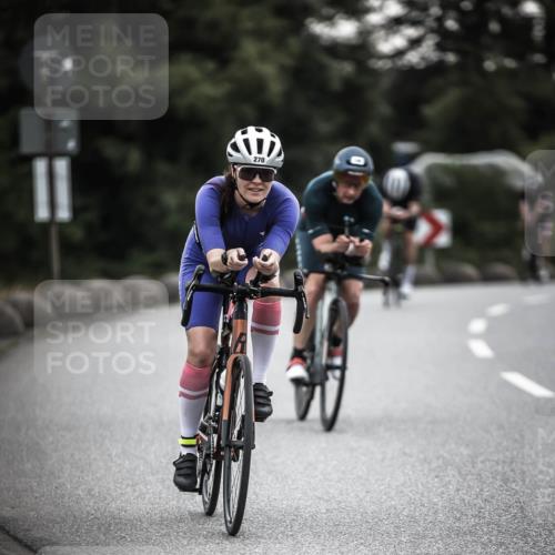 21.06.2026 - 29. Vierlanden-Triathlon H.Heesch http://msf.ph/oto/9910790 21.06.2026 09:35:55 Radfahren 75, 86, 90, 105, 161, 176, 198, 200, 270, 279 meine-sportfotos.de