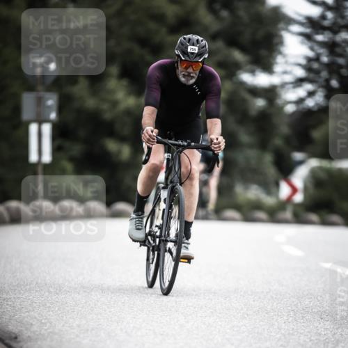 21.06.2026 - 29. Vierlanden-Triathlon H.Heesch http://msf.ph/oto/9910793 21.06.2026 12:02:04 Radfahren 661, 755, 758 meine-sportfotos.de