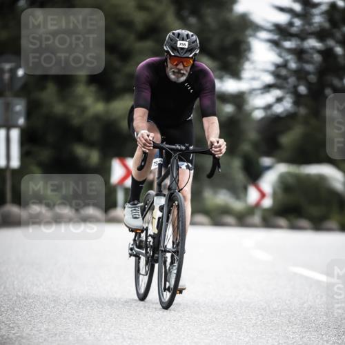 21.06.2026 - 29. Vierlanden-Triathlon H.Heesch http://msf.ph/oto/9910799 21.06.2026 12:02:04 Radfahren 661, 755, 758 meine-sportfotos.de