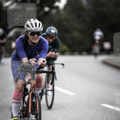 21.06.2026 - 29. Vierlanden-Triathlon H.Heesch http://msf.ph/oto/9910808 21.06.2026 09:35:56 Radfahren 75, 86, 90, 105, 161, 176, 198, 200, 270, 279 meine-sportfotos.de