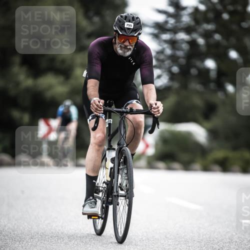21.06.2026 - 29. Vierlanden-Triathlon H.Heesch http://msf.ph/oto/9910809 21.06.2026 12:02:04 Radfahren 661, 755, 758 meine-sportfotos.de