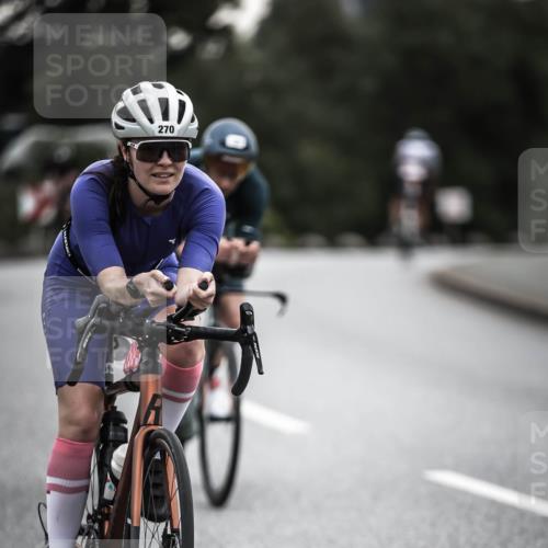 21.06.2026 - 29. Vierlanden-Triathlon H.Heesch http://msf.ph/oto/9910810 21.06.2026 09:35:56 Radfahren 75, 86, 90, 105, 161, 176, 198, 200, 270, 279 meine-sportfotos.de