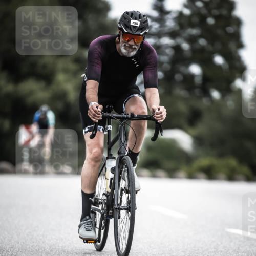 21.06.2026 - 29. Vierlanden-Triathlon H.Heesch http://msf.ph/oto/9910813 21.06.2026 12:02:04 Radfahren 661, 755, 758 meine-sportfotos.de