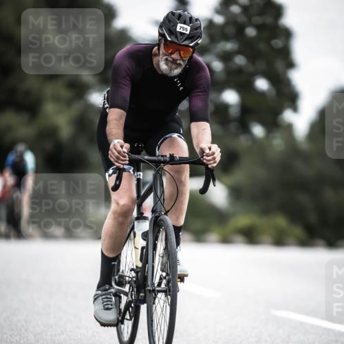 21.06.2026 - 29. Vierlanden-Triathlon H.Heesch http://msf.ph/oto/9910817 21.06.2026 12:02:04 Radfahren 661, 755, 758 meine-sportfotos.de
