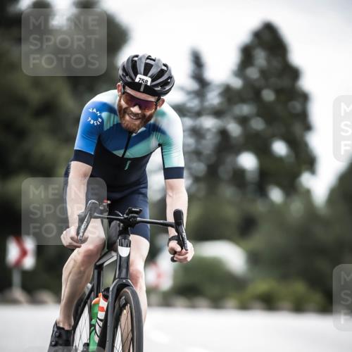 21.06.2026 - 29. Vierlanden-Triathlon H.Heesch http://msf.ph/oto/9910853 21.06.2026 12:02:08 Radfahren 661, 755, 758, 885 meine-sportfotos.de