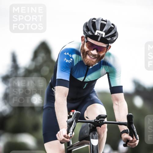 21.06.2026 - 29. Vierlanden-Triathlon H.Heesch http://msf.ph/oto/9910869 21.06.2026 12:02:09 Radfahren 661, 755, 758, 885 meine-sportfotos.de