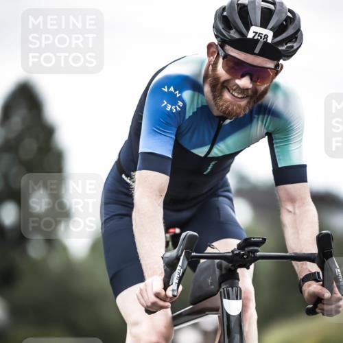 21.06.2026 - 29. Vierlanden-Triathlon H.Heesch http://msf.ph/oto/9910873 21.06.2026 12:02:09 Radfahren 661, 755, 758, 885 meine-sportfotos.de
