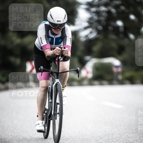 21.06.2026 - 29. Vierlanden-Triathlon H.Heesch http://msf.ph/oto/9910901 21.06.2026 12:02:17 Radfahren 640, 783, 844, 873, 885 meine-sportfotos.de