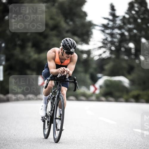 21.06.2026 - 29. Vierlanden-Triathlon H.Heesch http://msf.ph/oto/9910987 21.06.2026 09:26:27 Radfahren 55, 78, 106 meine-sportfotos.de