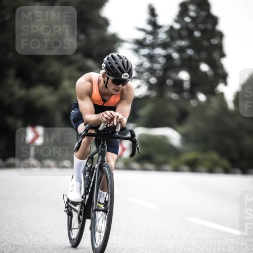 21.06.2026 - 29. Vierlanden-Triathlon H.Heesch http://msf.ph/oto/9910995 21.06.2026 09:26:27 Radfahren 55, 78, 106 meine-sportfotos.de
