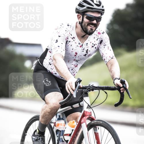21.06.2026 - 29. Vierlanden-Triathlon H.Heesch http://msf.ph/oto/9911024 21.06.2026 09:36:48 Radfahren 18 meine-sportfotos.de