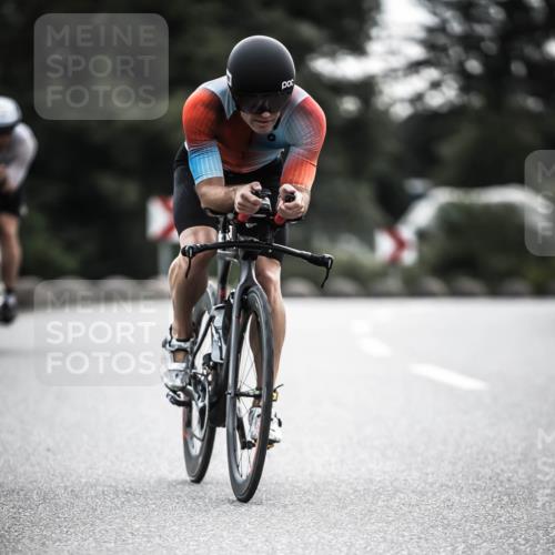 21.06.2026 - 29. Vierlanden-Triathlon H.Heesch http://msf.ph/oto/9911067 21.06.2026 09:26:59 Radfahren 75, 197, 1355 meine-sportfotos.de