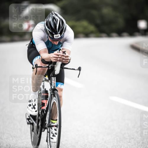 21.06.2026 - 29. Vierlanden-Triathlon H.Heesch http://msf.ph/oto/9911087 21.06.2026 09:37:31 Radfahren 181, 290 meine-sportfotos.de