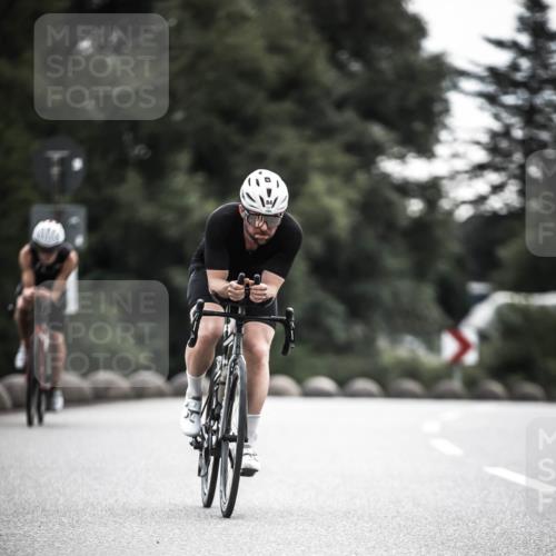 21.06.2026 - 29. Vierlanden-Triathlon H.Heesch http://msf.ph/oto/9911094 21.06.2026 09:27:07 Radfahren 75, 84, 169, 198 meine-sportfotos.de