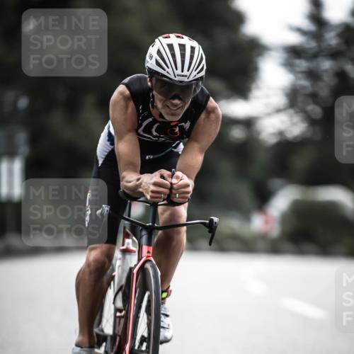 21.06.2026 - 29. Vierlanden-Triathlon H.Heesch http://msf.ph/oto/9911119 21.06.2026 09:27:10 Radfahren 27, 84, 169, 198 meine-sportfotos.de