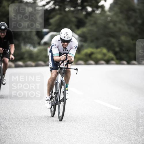 21.06.2026 - 29. Vierlanden-Triathlon H.Heesch http://msf.ph/oto/9911150 21.06.2026 09:37:47 Radfahren 5, 30, 69, 195, 240 meine-sportfotos.de