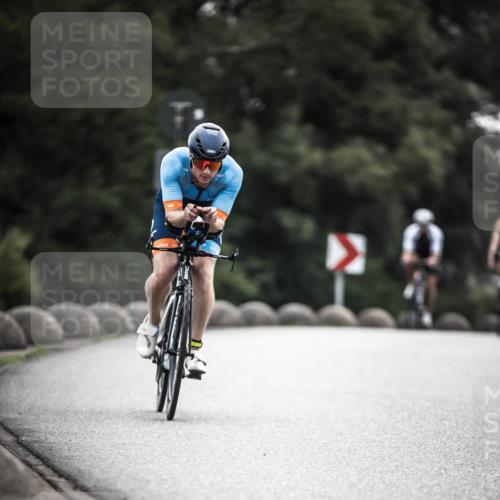 21.06.2026 - 29. Vierlanden-Triathlon H.Heesch http://msf.ph/oto/9911151 21.06.2026 09:27:19 Radfahren 27, 43, 56, 86, 103, 139, 157, 179 meine-sportfotos.de