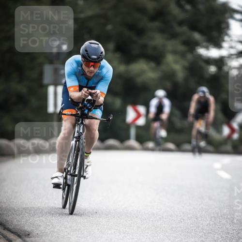 21.06.2026 - 29. Vierlanden-Triathlon H.Heesch http://msf.ph/oto/9911157 21.06.2026 09:27:19 Radfahren 27, 43, 56, 86, 103, 139, 157, 179 meine-sportfotos.de