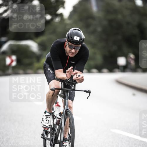 21.06.2026 - 29. Vierlanden-Triathlon H.Heesch http://msf.ph/oto/9911170 21.06.2026 09:37:48 Radfahren 5, 30, 69, 195, 240 meine-sportfotos.de