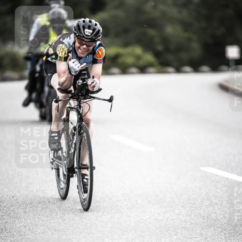 21.06.2026 - 29. Vierlanden-Triathlon H.Heesch http://msf.ph/oto/9911195 21.06.2026 09:37:57 Radfahren 2, 156 meine-sportfotos.de