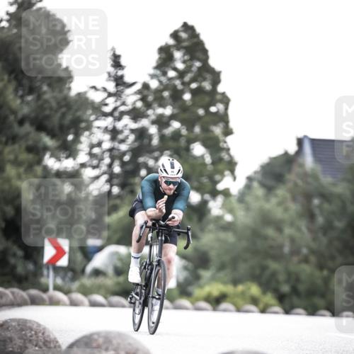 21.06.2026 - 29. Vierlanden-Triathlon H.Heesch http://msf.ph/oto/9911241 21.06.2026 09:39:20 Radfahren 52, 80, 87, 113 meine-sportfotos.de