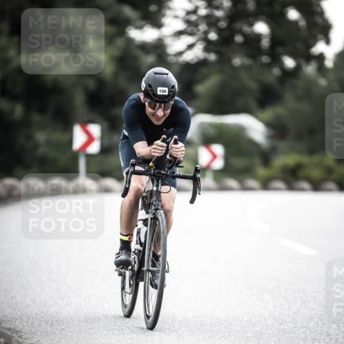21.06.2026 - 29. Vierlanden-Triathlon H.Heesch http://msf.ph/oto/9911269 21.06.2026 09:39:28 Radfahren 22, 92, 100 meine-sportfotos.de