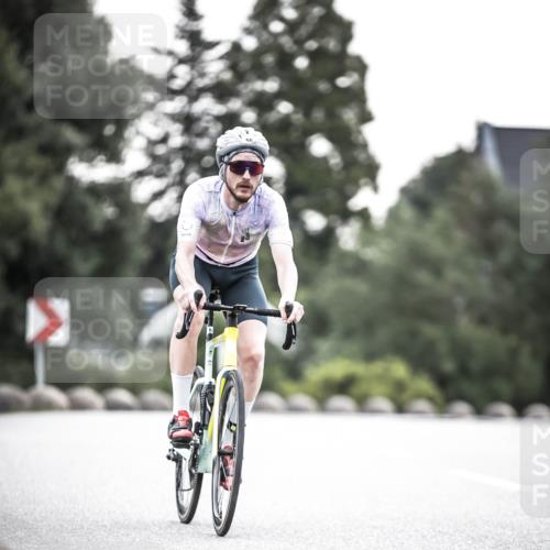 21.06.2026 - 29. Vierlanden-Triathlon H.Heesch http://msf.ph/oto/9911335 21.06.2026 09:40:27 Radfahren 50, 116 meine-sportfotos.de