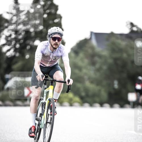 21.06.2026 - 29. Vierlanden-Triathlon H.Heesch http://msf.ph/oto/9911339 21.06.2026 09:40:27 Radfahren 50, 116 meine-sportfotos.de