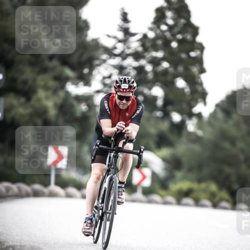 21.06.2026 - 29. Vierlanden-Triathlon H.Heesch http://msf.ph/oto/9911356 21.06.2026 09:40:40 Radfahren 64, 171 meine-sportfotos.de