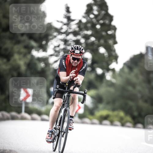 21.06.2026 - 29. Vierlanden-Triathlon H.Heesch http://msf.ph/oto/9911358 21.06.2026 09:40:40 Radfahren 64, 171 meine-sportfotos.de