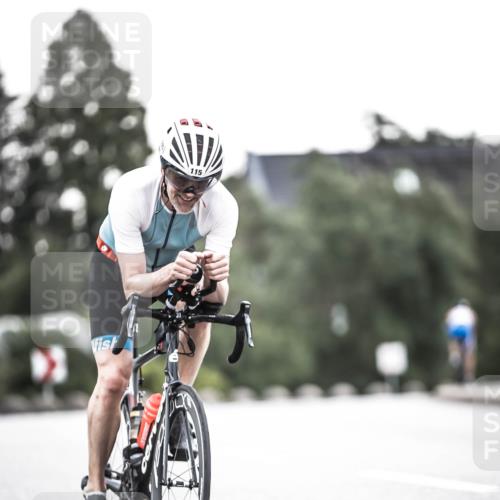 21.06.2026 - 29. Vierlanden-Triathlon H.Heesch http://msf.ph/oto/9911367 21.06.2026 09:40:50 Radfahren 36, 64, 115 meine-sportfotos.de