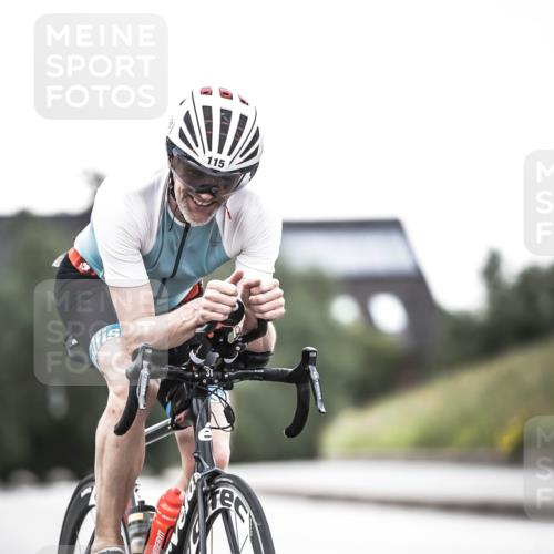 21.06.2026 - 29. Vierlanden-Triathlon H.Heesch http://msf.ph/oto/9911372 21.06.2026 09:40:50 Radfahren 36, 64, 115 meine-sportfotos.de