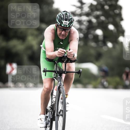 21.06.2026 - 29. Vierlanden-Triathlon H.Heesch http://msf.ph/oto/9911407 21.06.2026 09:41:34 Radfahren 146, 205 meine-sportfotos.de