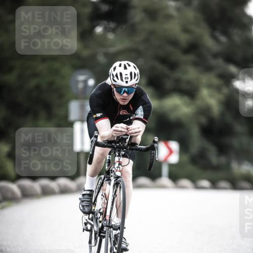 21.06.2026 - 29. Vierlanden-Triathlon H.Heesch http://msf.ph/oto/9911478 21.06.2026 09:41:50 Radfahren 15, 89 meine-sportfotos.de