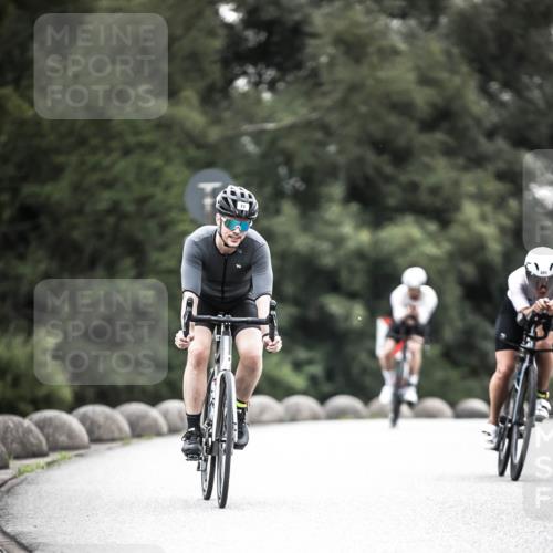21.06.2026 - 29. Vierlanden-Triathlon H.Heesch http://msf.ph/oto/9911545 21.06.2026 09:42:45 Radfahren 71, 81, 231 meine-sportfotos.de