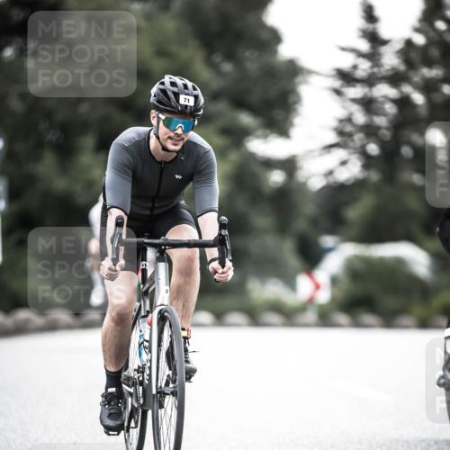 21.06.2026 - 29. Vierlanden-Triathlon H.Heesch http://msf.ph/oto/9911558 21.06.2026 09:42:46 Radfahren 71, 81, 231 meine-sportfotos.de
