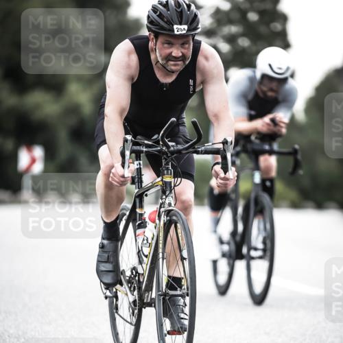 21.06.2026 - 29. Vierlanden-Triathlon H.Heesch http://msf.ph/oto/9911592 21.06.2026 09:43:03 Radfahren 9, 204, 242 meine-sportfotos.de
