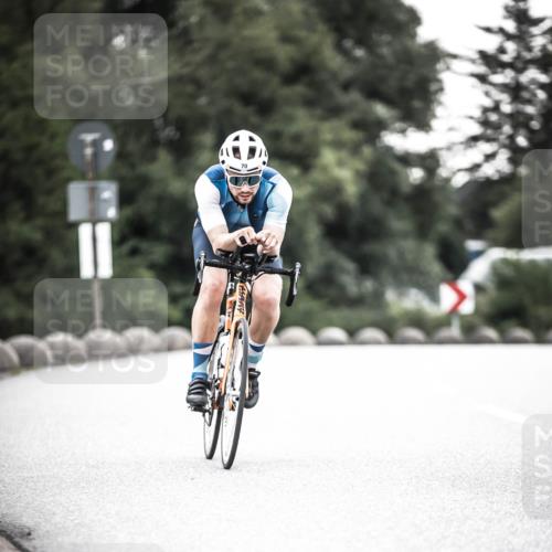 21.06.2026 - 29. Vierlanden-Triathlon H.Heesch http://msf.ph/oto/9911622 21.06.2026 09:43:17 Radfahren 70 meine-sportfotos.de