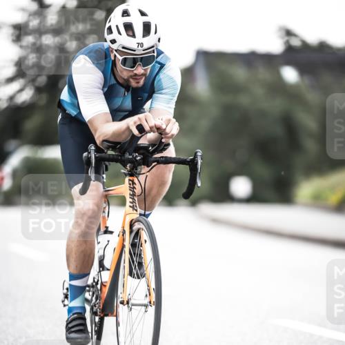 21.06.2026 - 29. Vierlanden-Triathlon H.Heesch http://msf.ph/oto/9911638 21.06.2026 09:43:18 Radfahren 70 meine-sportfotos.de