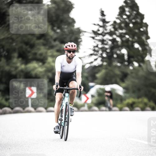 21.06.2026 - 29. Vierlanden-Triathlon H.Heesch http://msf.ph/oto/9911659 21.06.2026 09:43:50 Radfahren 23, 32, 33, 101, 111, 129, 178, 211, 216 meine-sportfotos.de