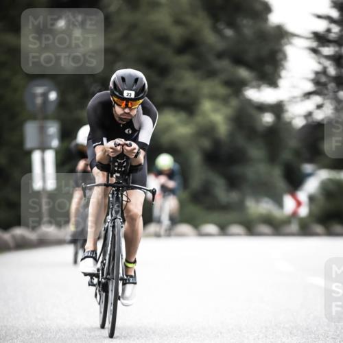 21.06.2026 - 29. Vierlanden-Triathlon H.Heesch http://msf.ph/oto/9911668 21.06.2026 09:43:54 Radfahren 23, 33, 101, 111, 178, 211, 216 meine-sportfotos.de
