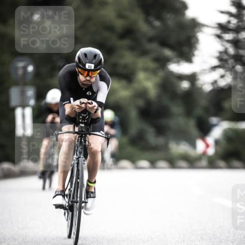 21.06.2026 - 29. Vierlanden-Triathlon H.Heesch http://msf.ph/oto/9911669 21.06.2026 09:43:54 Radfahren 23, 33, 101, 111, 178, 211, 216 meine-sportfotos.de