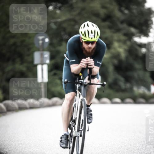 21.06.2026 - 29. Vierlanden-Triathlon H.Heesch http://msf.ph/oto/9911691 21.06.2026 09:43:57 Radfahren 23, 111, 178, 216 meine-sportfotos.de