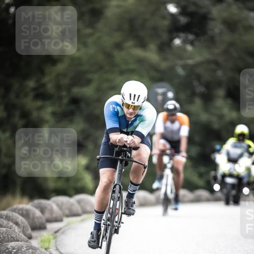 21.06.2026 - 29. Vierlanden-Triathlon H.Heesch http://msf.ph/oto/9911741 21.06.2026 09:44:36 Radfahren 16, 94, 98, 107, 120, 132 meine-sportfotos.de
