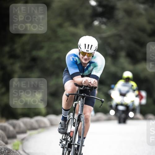 21.06.2026 - 29. Vierlanden-Triathlon H.Heesch http://msf.ph/oto/9911748 21.06.2026 09:44:37 Radfahren 16, 77, 94, 98, 107, 120, 132 meine-sportfotos.de