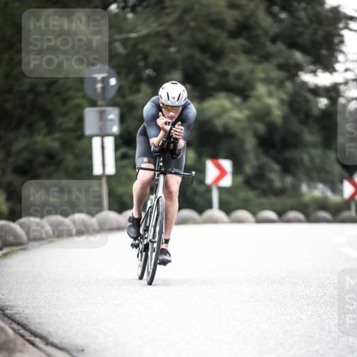 21.06.2026 - 29. Vierlanden-Triathlon H.Heesch http://msf.ph/oto/9911763 21.06.2026 09:45:05 Radfahren 30, 284 meine-sportfotos.de